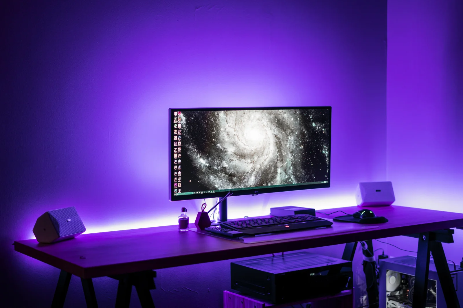 tec desk